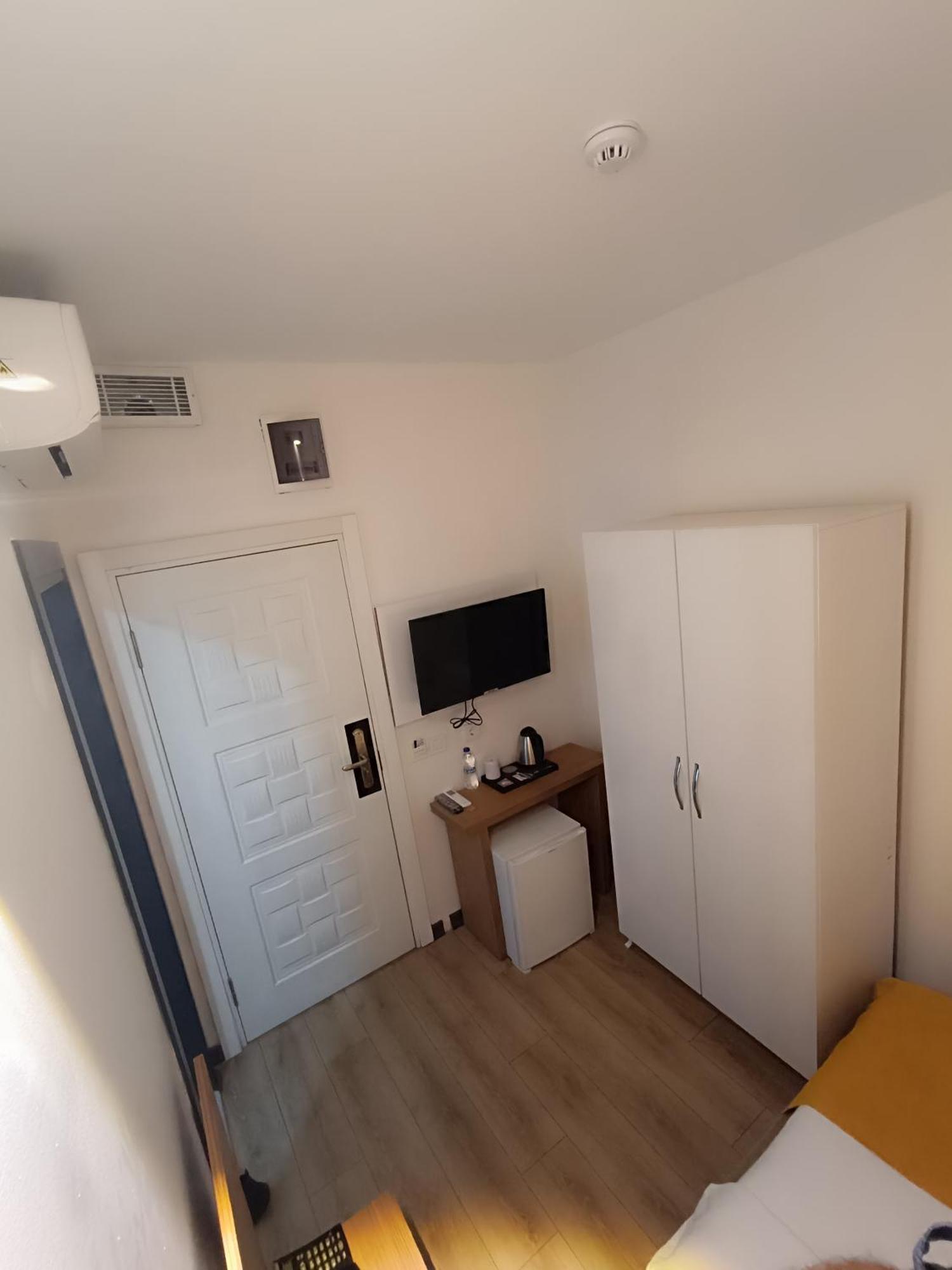 Comfy Otel Antalya Lara Luaran gambar