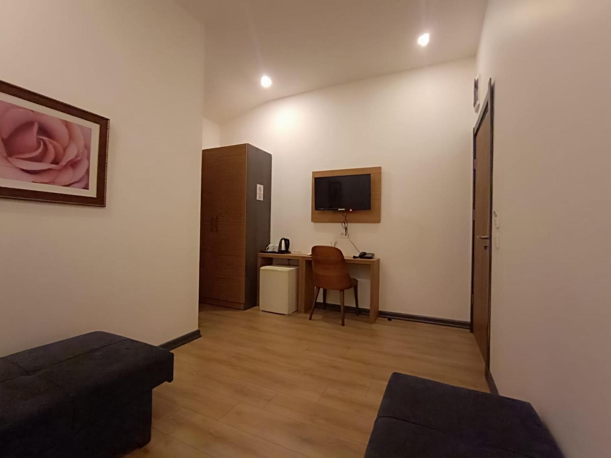 Comfy Otel Antalya Lara Luaran gambar